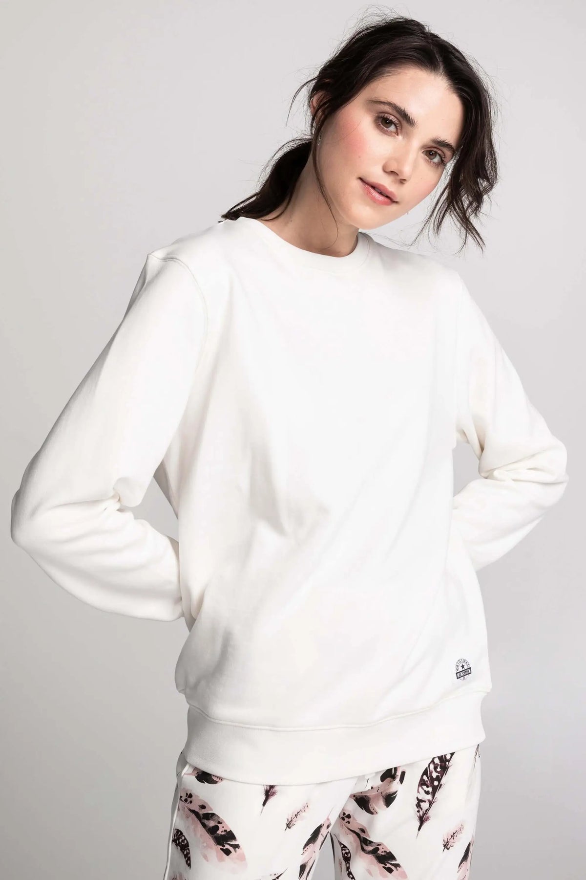 Nouveau! Chandail unisexe col rond uni - Original Au Coton